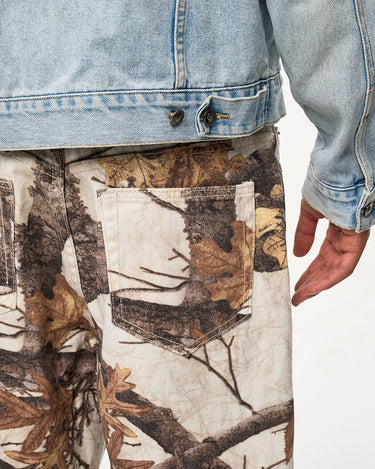 Tung Sung Camouflage Tree Branch Print Jeans - Outdoor-Inspired Style for Everyday Wear - Tung Sung