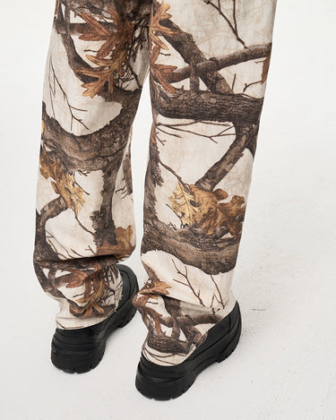 Tung Sung Camouflage Tree Branch Print Jeans - Outdoor-Inspired Style for Everyday Wear - Tung Sung